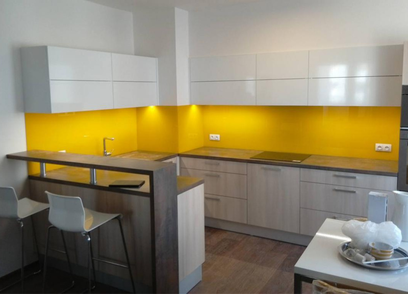 Jan Meta – sklenený obklad, České Budějovice