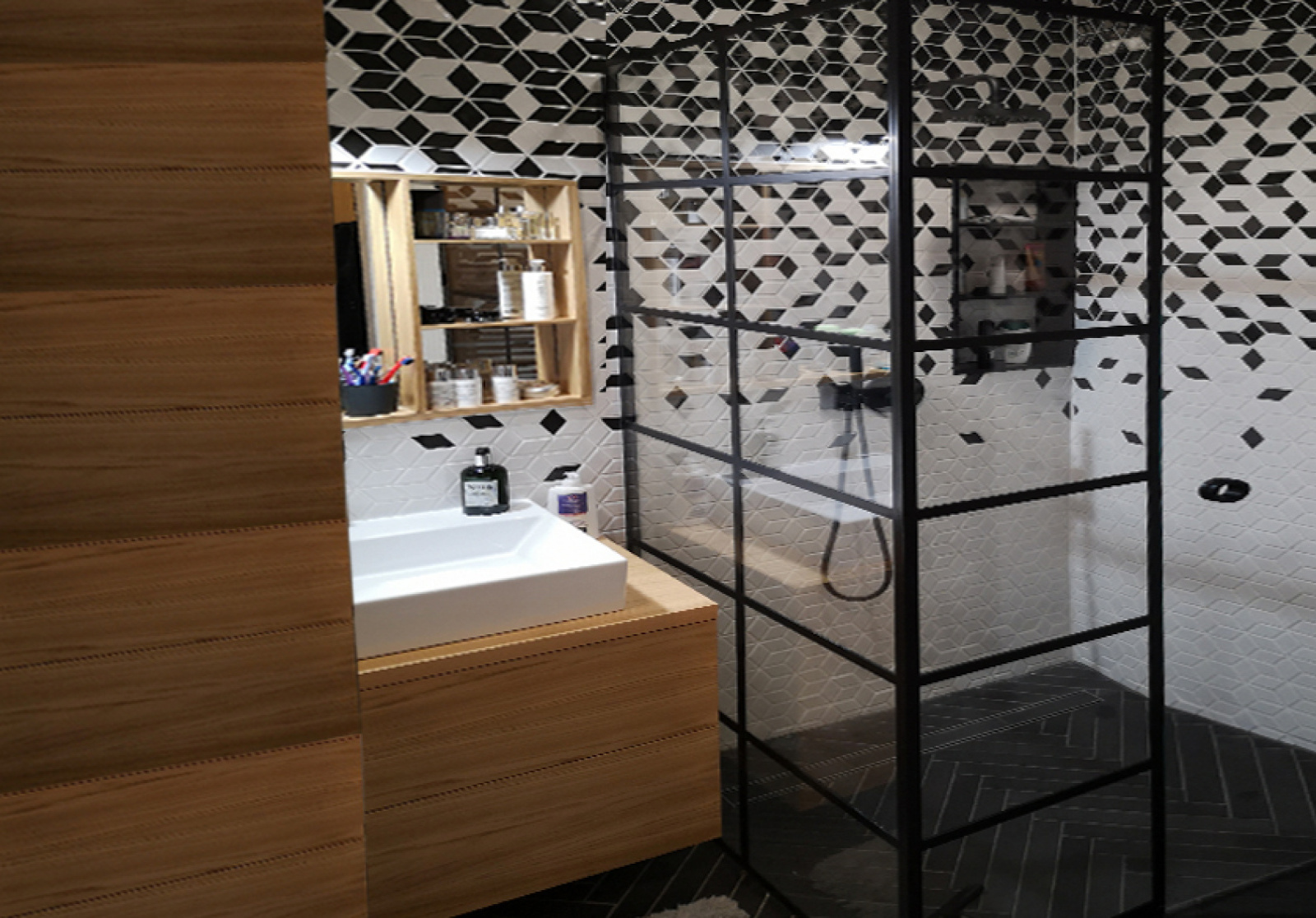 4 výhody skleněných sprchových koutů